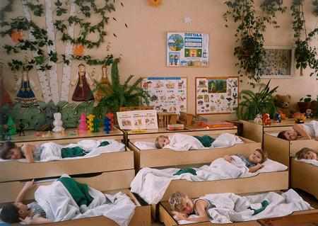 Children sleep in kindergarten