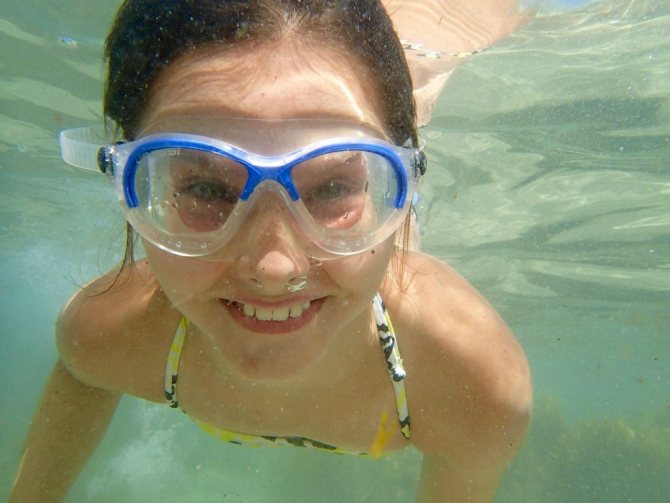 как ребенка научить плавать в 7 лет