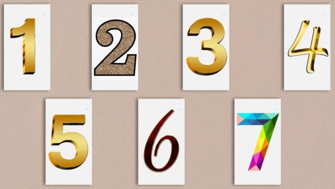 Cards of numbers from 1 to 7