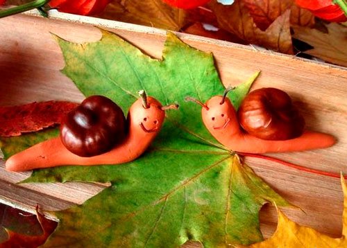 Crafts from plasticine for the garden on the theme of autumn 4