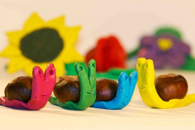 DIY April 1 crafts for children