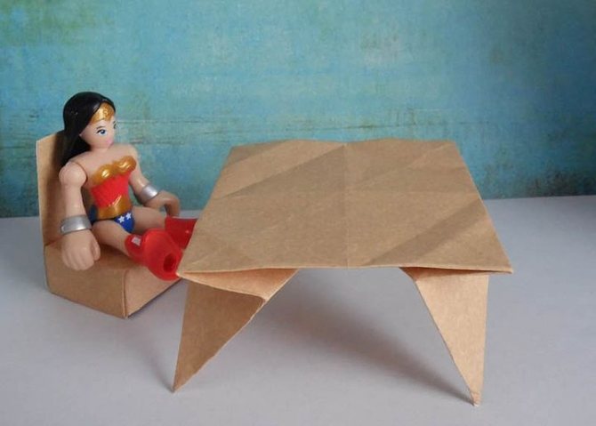 Step-by-step assembly of a table for a dollhouse using the origami technique