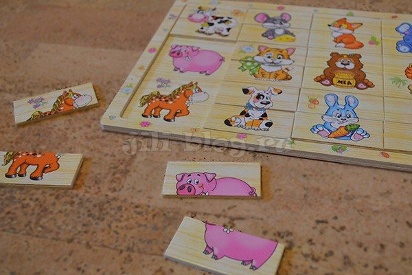 Putting together puzzles with your baby